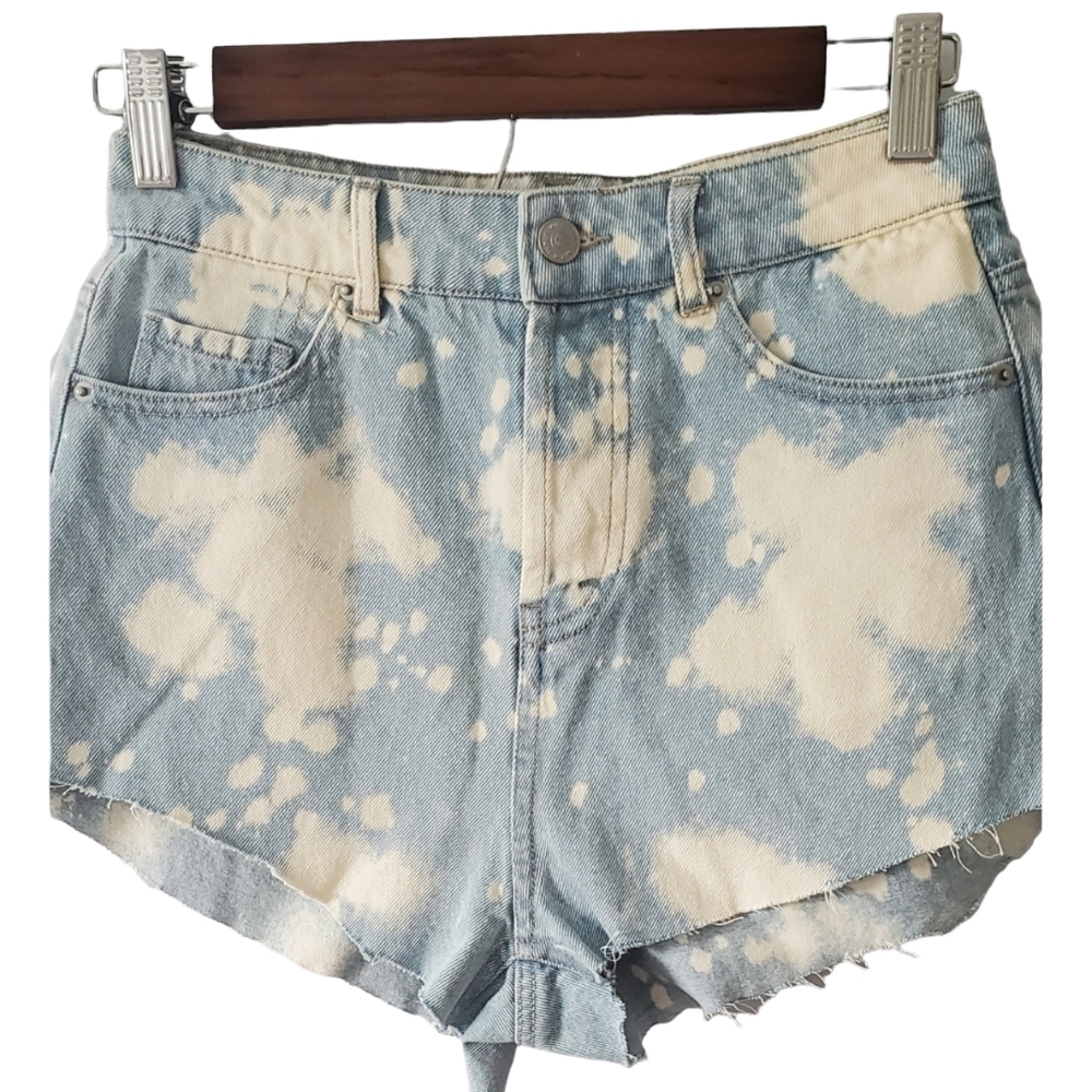 Wild Fable Bleached Denim Jean High Rise Short Shorts Size 0